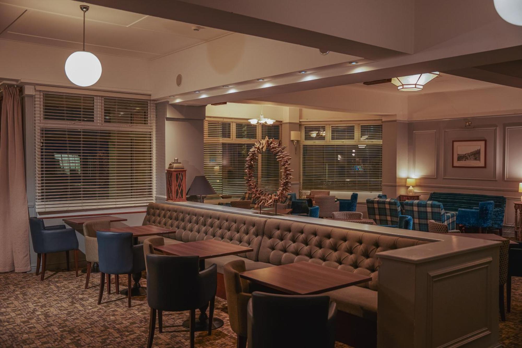 Trouville Hotel By Compass Hospitality Sandown Exterior foto